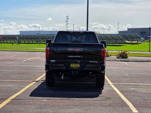 New 2026 GMC Sierra 3500 Denali w/ Technology Package image 29