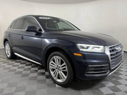 Used 2019 Audi Q5 2.0T Premium Plus w/ Premium Plus Package AWD/4WD image 9