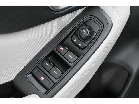 Used 2022 Subaru Forester image 28