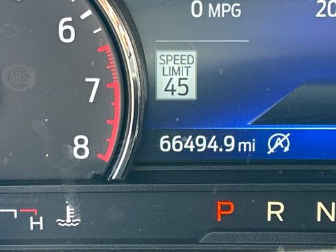 Used 2020 Ford Explorer Limited image 25