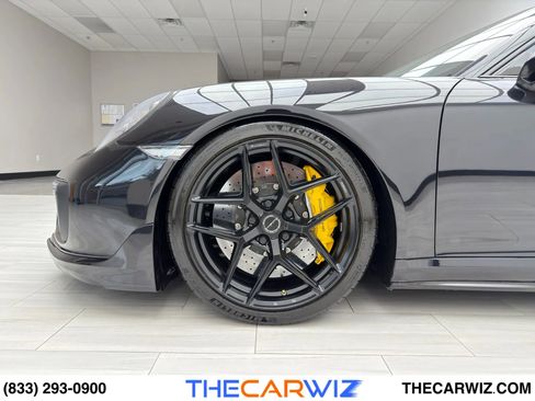 Used 2019 Porsche 911 Turbo S image 10