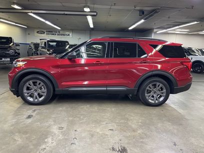 Certified 2021 Ford Explorer XLT w/ Equipment Group 202A