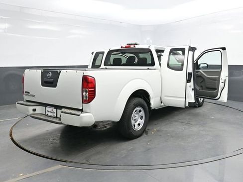 Used 2019 Nissan Frontier S image 41