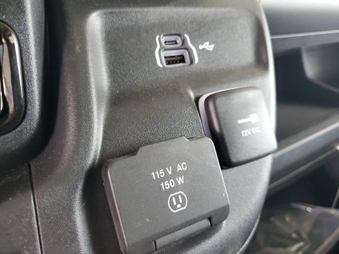 Used 2026 RAM ProMaster 1500 w/ Convenience Group FWD image 28
