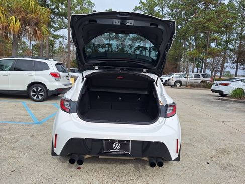 Used 2021 Toyota Corolla SE w/ Carpet Mat Package (TMS) image 22