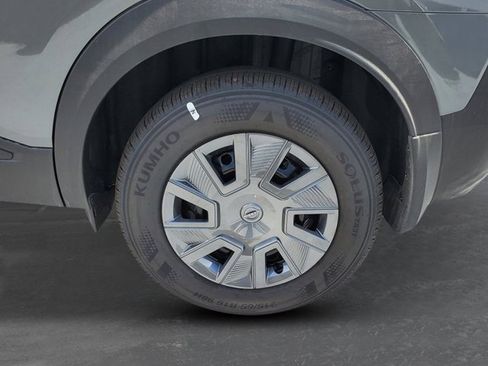 New 2026 Nissan Kicks S image 11