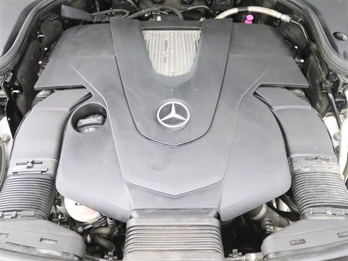 Used 2019 Mercedes-Benz E 450 4MATIC Sedan image 39