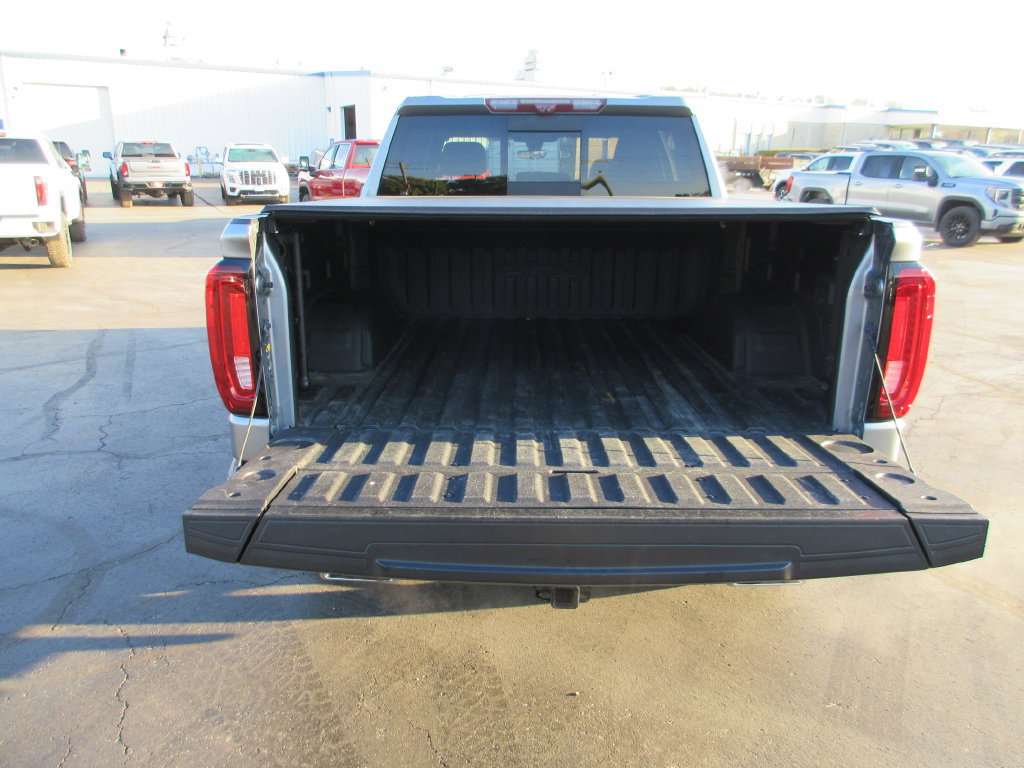 Certified 2021 GMC Sierra 1500 AT4 w/ Technology Package AWD/4WD image 9