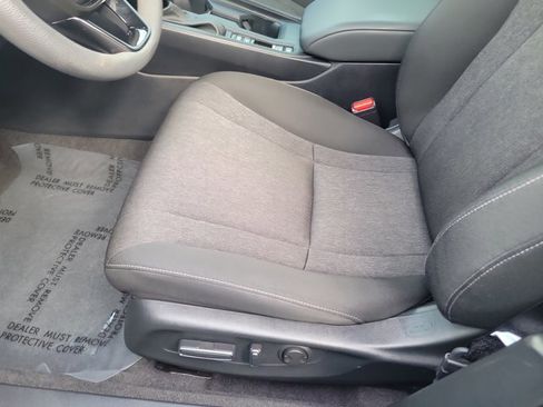 Used 2023 Honda Accord EX image 18