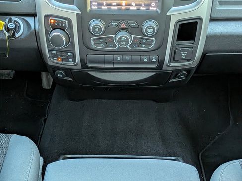 Used 2019 RAM 1500 Big Horn image 19