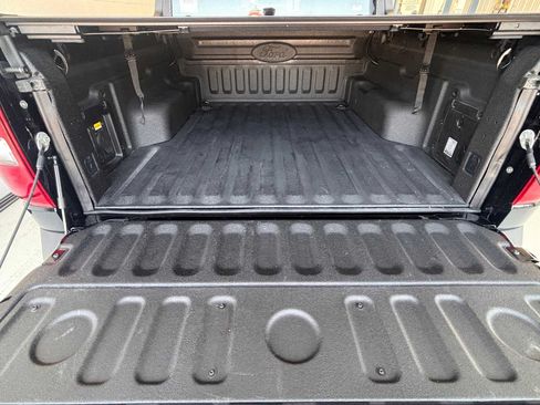Used 2025 Ford Maverick XLT w/ Equipment Group 301A AWD/4WD image 9