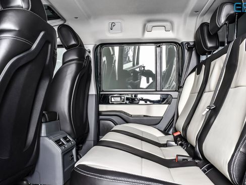 New 2025 INEOS Grenadier Fieldmaster Edition image 17