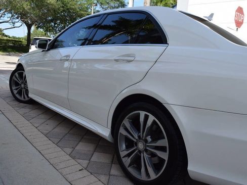 Used 2014 Mercedes-Benz E 350 Sedan image 26