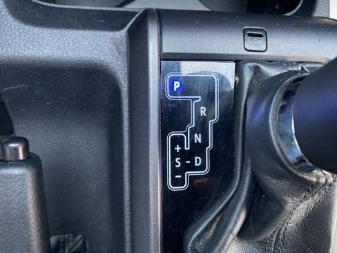 Used 2019 Toyota Tacoma TRD Sport image 37