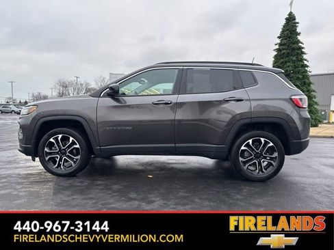 Used 2022 Jeep Compass Limited image 4