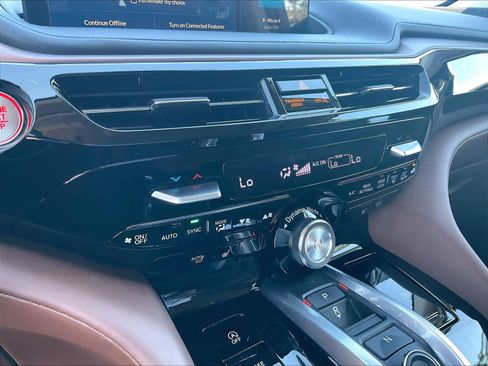 Used 2023 Acura MDX FWD w/ Technology Package image 34