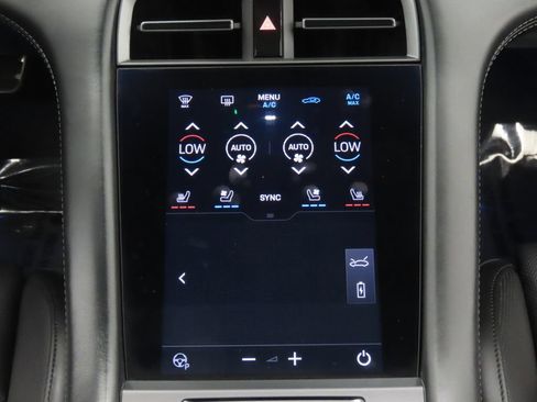 Certified 2022 Porsche Taycan Turbo S AWD/4WD image 29