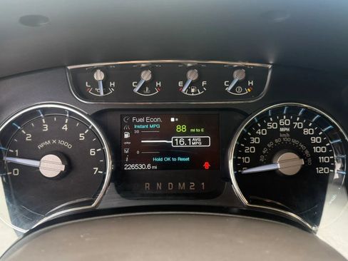 Used 2011 Ford F150 Lariat w/ Lariat Plus Pkg AWD/4WD image 15