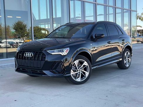 New 2025 Audi Q3 2.0T Premium image 1