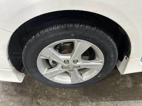 Used 2011 Toyota Corolla S image 23