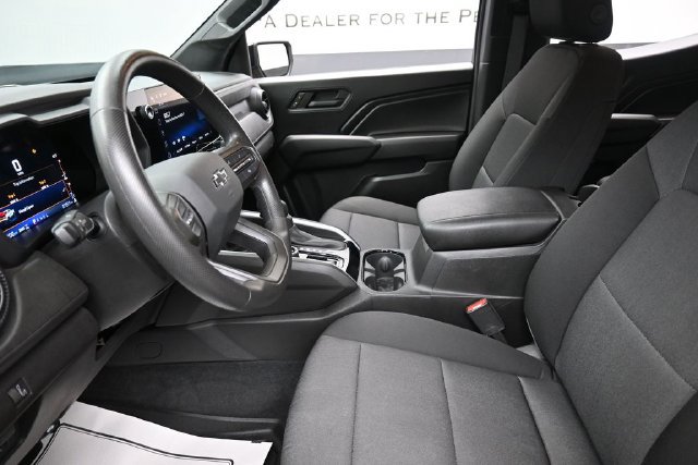 Used 2023 Chevrolet Colorado Trail Boss w/ LPO, Dark Essentials Package AWD/4WD image 16