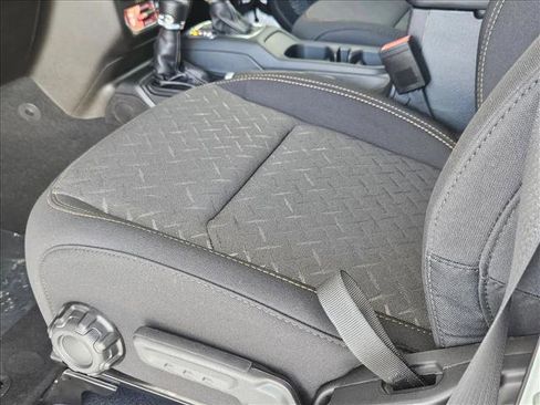 New 2025 Jeep Gladiator Mojave w/ Convenience Group image 4