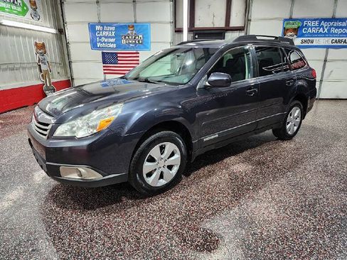 Used 2012 Subaru Outback 2.5i Premium AWD/4WD image 3