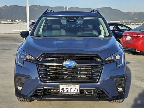 Used 2025 Subaru Ascent Onyx Edition w/ Onyx Package image 8