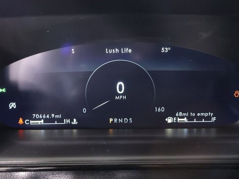 Used 2021 Lincoln Nautilus Reserve image 4