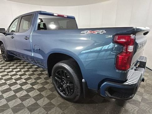 Used 2024 Chevrolet Silverado 1500 Custom w/ LPO, Dark Essentials Package AWD/4WD image 4