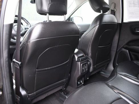 Used 2019 Jeep Compass Latitude w/ Popular Equipment Group image 21