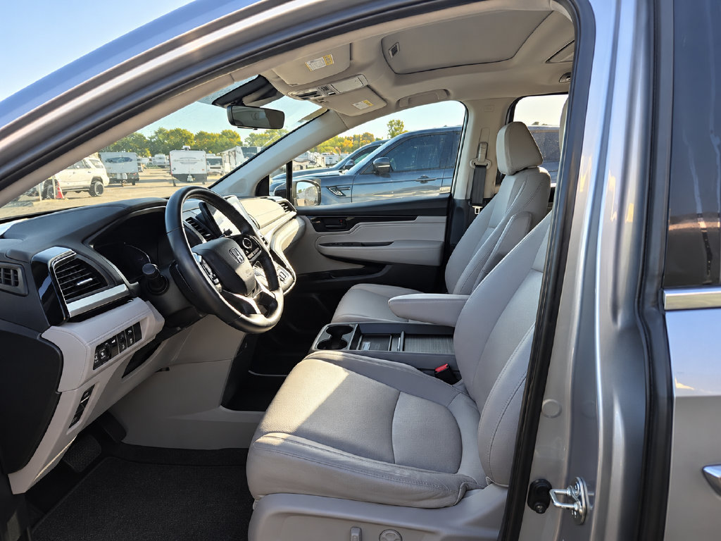 Used 2019 Honda Odyssey Elite image 10