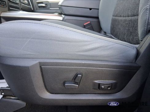 Used 2018 RAM 1500 Big Horn AWD/4WD image 9