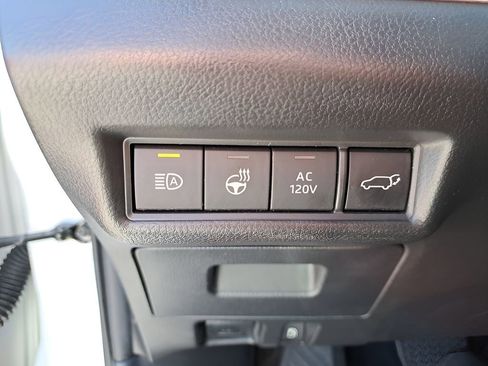 Used 2024 Toyota Grand Highlander Limited image 32