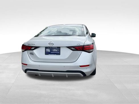 Used 2023 Nissan Sentra SV FWD image 4