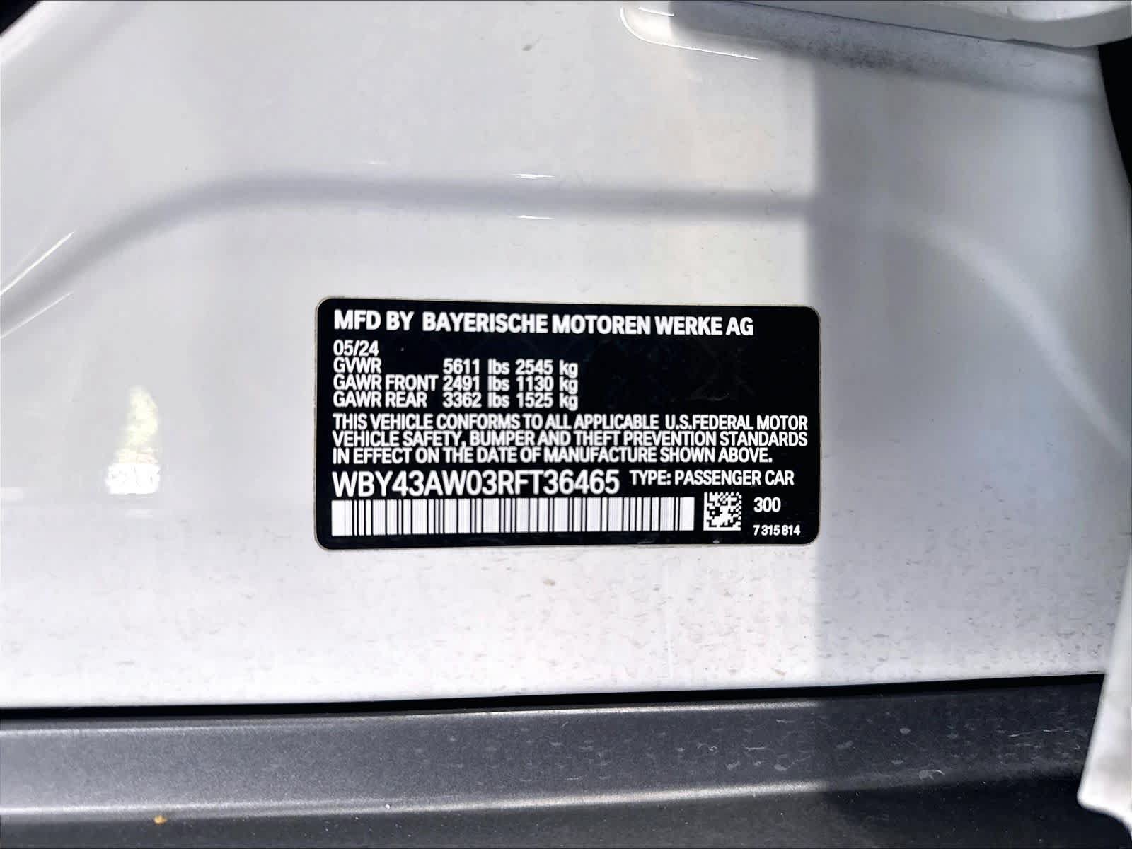 Used 2024 BMW i4 eDrive35 w/ Premium Package RWD image 23