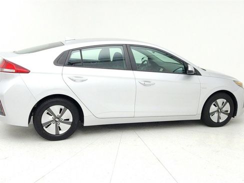 Used 2018 Hyundai Ioniq Blue image 7
