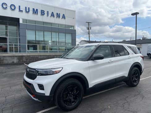 Used 2023 Ford Explorer Timberline image 3