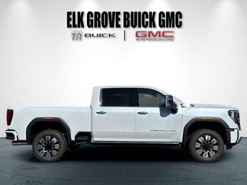 New 2026 GMC Sierra 2500 Denali w/ Denali Reserve Package image 3