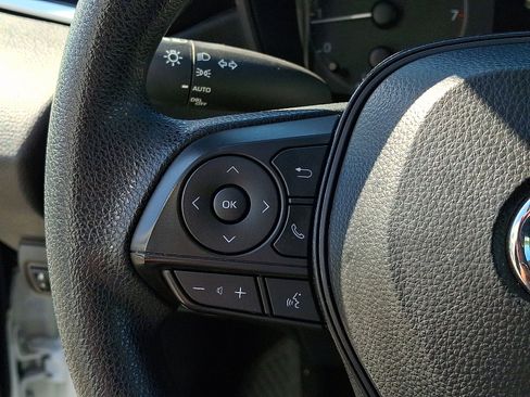 Used 2024 Toyota Corolla LE image 21