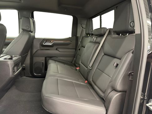 New 2026 Chevrolet Silverado 1500 LT Trail Boss w/ LT Trail Boss Premium Package AWD/4WD image 10