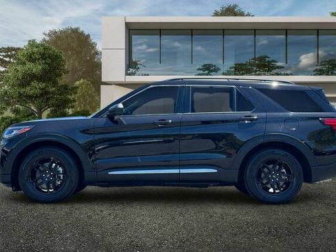Used 2025 Ford Explorer Active RWD image 7