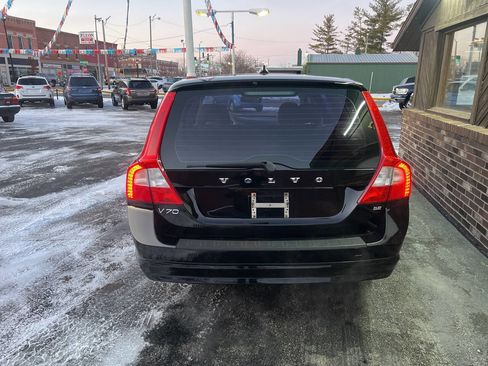 Used 2008 Volvo V70 image 3