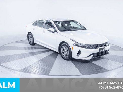 Used 2023 Kia K5 LXS image 15