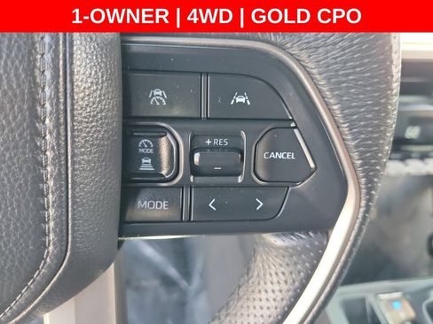 Used 2025 Toyota Tacoma TRD Off-Road AWD/4WD image 26