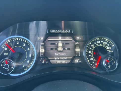Used 2021 RAM 1500 Big Horn AWD/4WD image 24