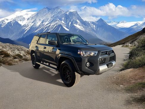 Used 2024 Toyota 4Runner TRD Off-Road Premium w/ Moonroof Package image 7
