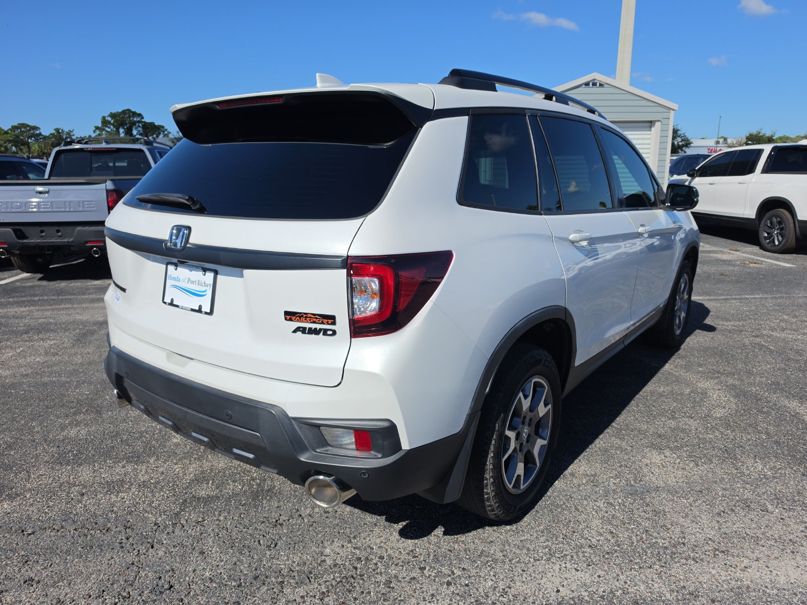 Used 2022 Honda Passport TrailSport image 4