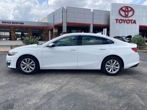Used 2024 Chevrolet Malibu LT FWD image 8