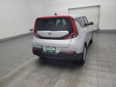 Used 2020 Kia Soul LX FWD image 9